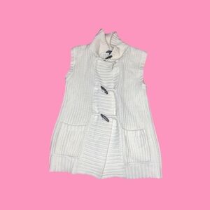 White Gap kids sweater sz xl(12) with front pockets NWT